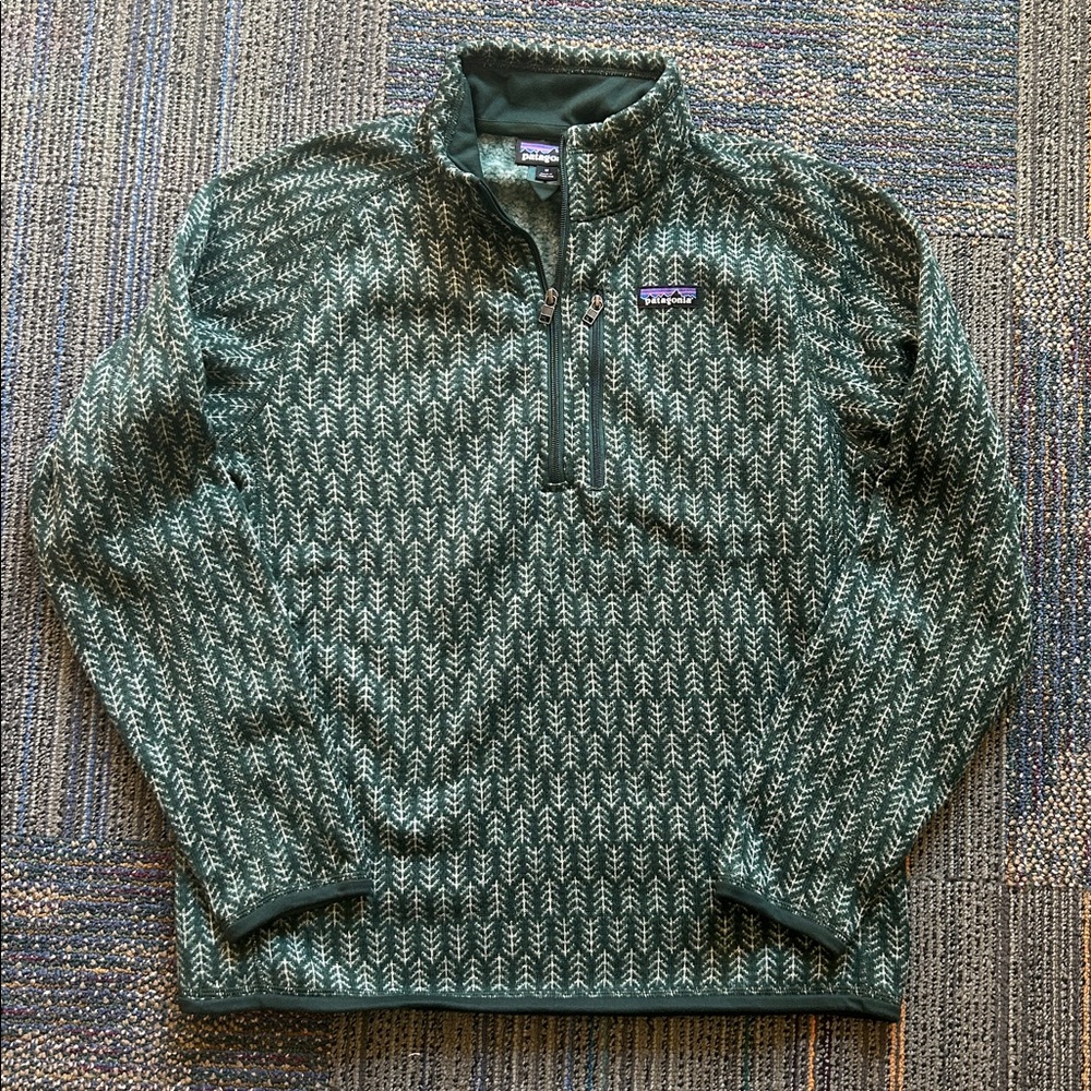 Patagonia Forest Green Better Sweater 3/4 Fleece Pullover with pine tree pattern